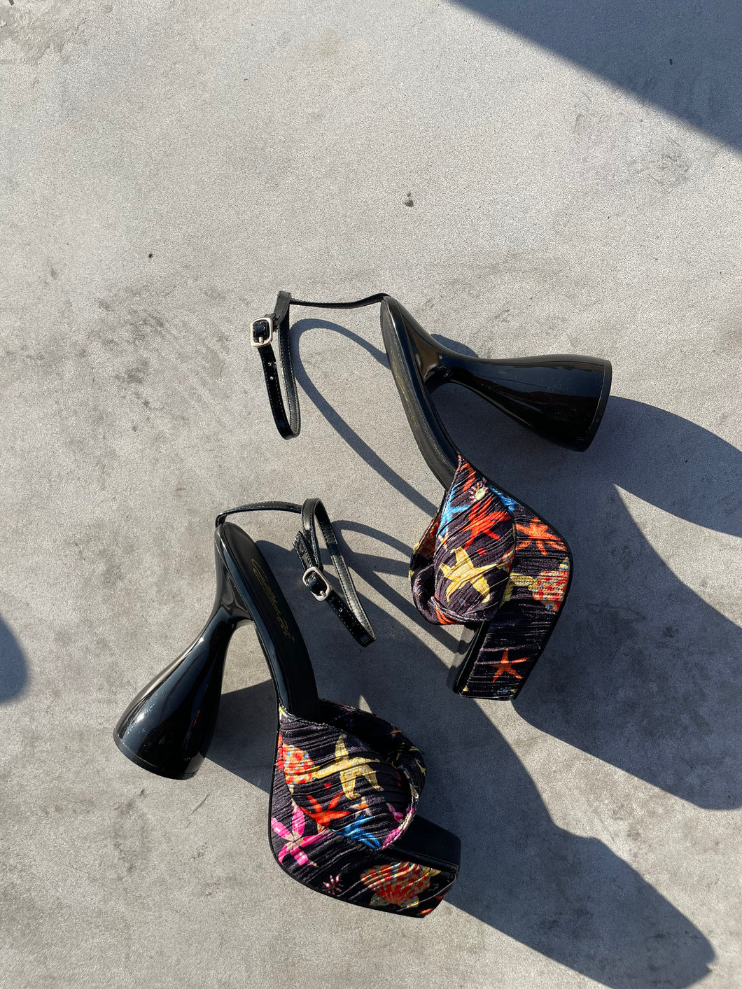 Josie Hourglass Sandal